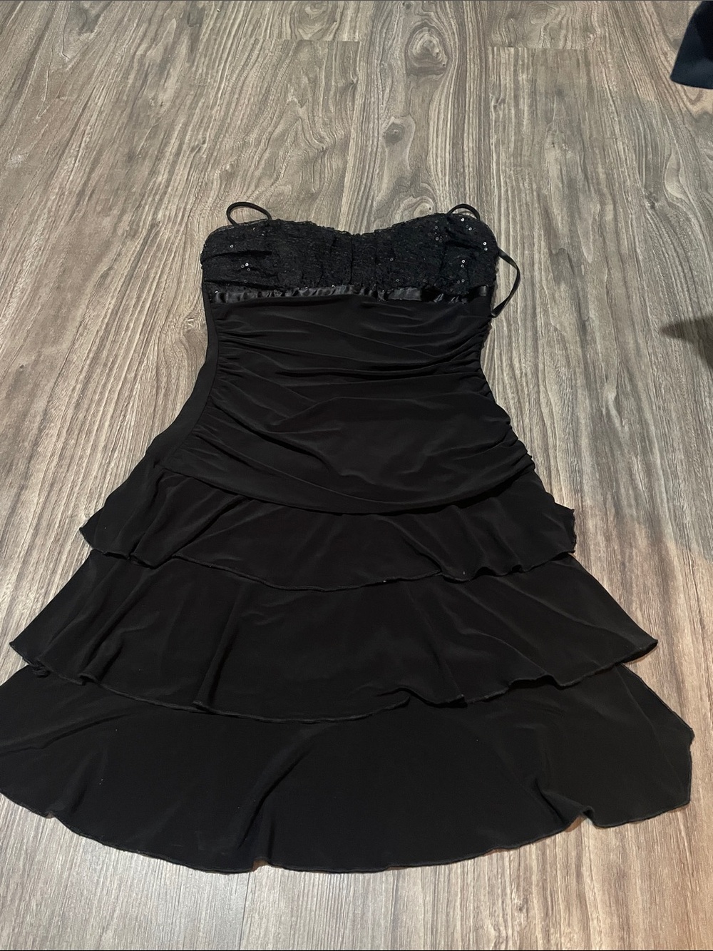 Taboo Black Strapless Tiered Cocktail Dress